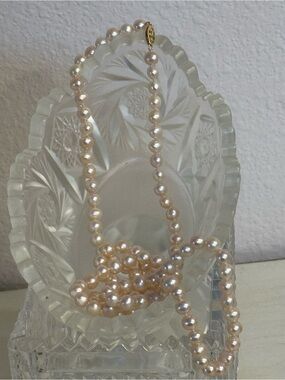 Vintage Pink Pearl Necklace - with 14k Gold Clasp